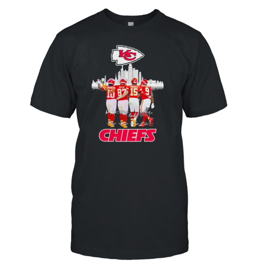 Kansas City Chiefs Isiah Pacheco Travis Kelce Patrick Mahomes II and JuJu Smith-Schuster signatures shirt