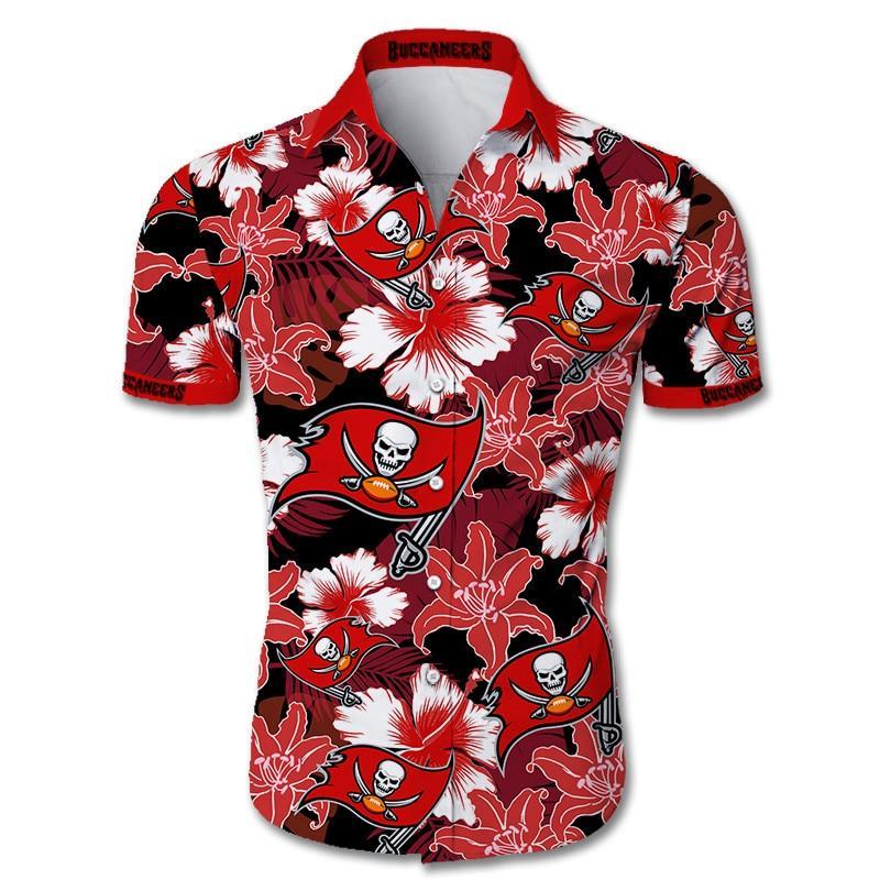 Beach Shirt Tampa Bay Buccaneers Hawaiian All over print Shirt Tropical Flower Short Sleeve Slim Fit Body