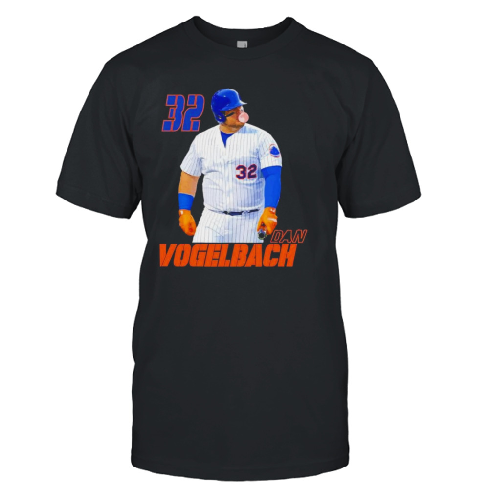 Daniel Vogelbach 32 New York Mets blowing gum shirt