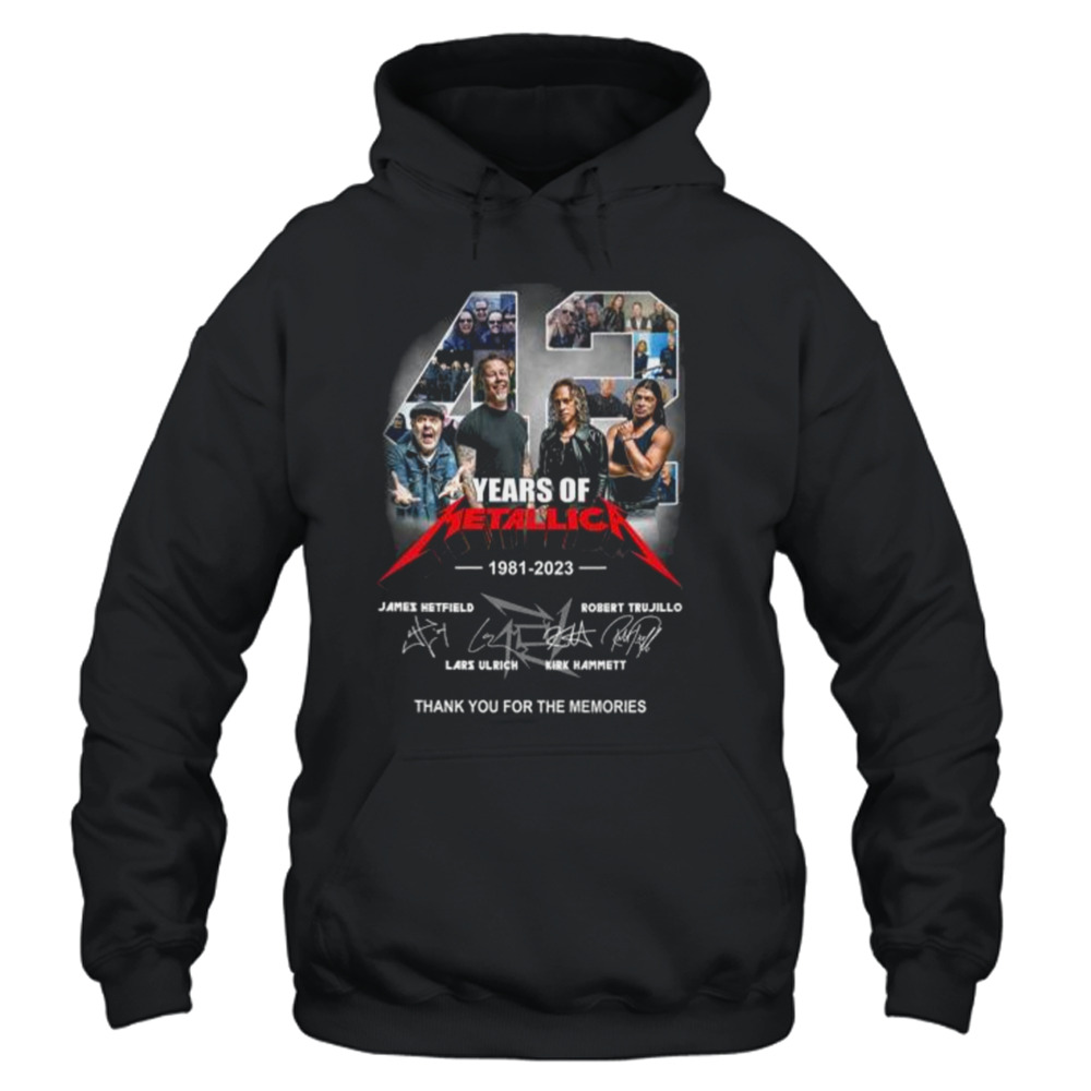 Metallica 42 Years Anniversary 1981-2023 thank You for the memories signatures shirt 4 Unisex Hoodie