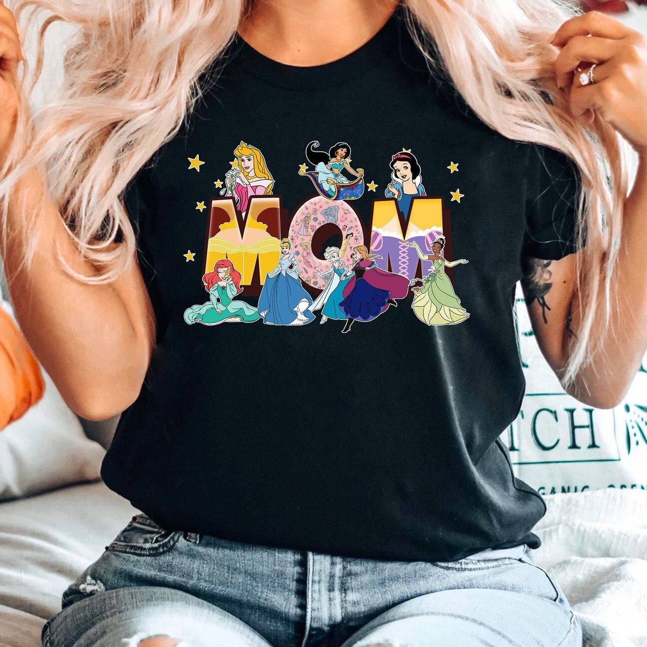 Beautiful Cartoon Princesses Best Mom Ever Happy Mother’s Day Tshirt Women