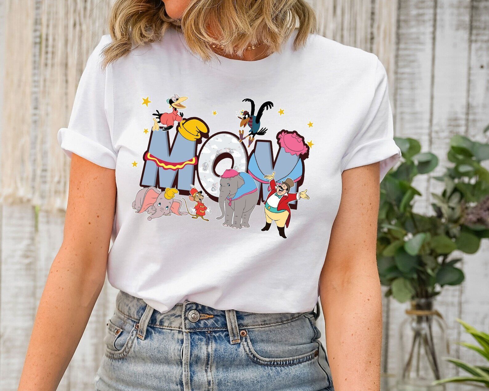 Dumbo Mom Movie Fans Gift For Mom Happy Mother’s Day Tshirt Women