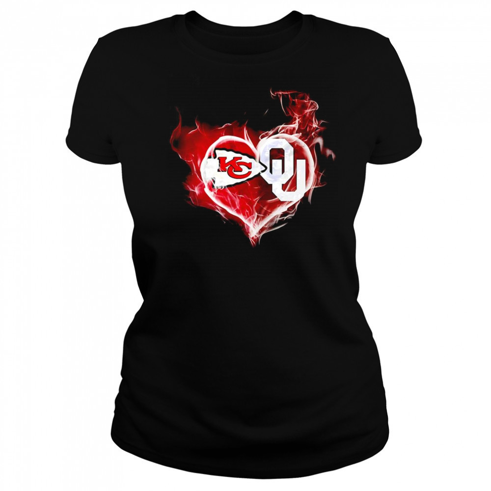 Smoke heart Kansas City Chiefs and Oklahoma Sooners shirt Women's T-shirt